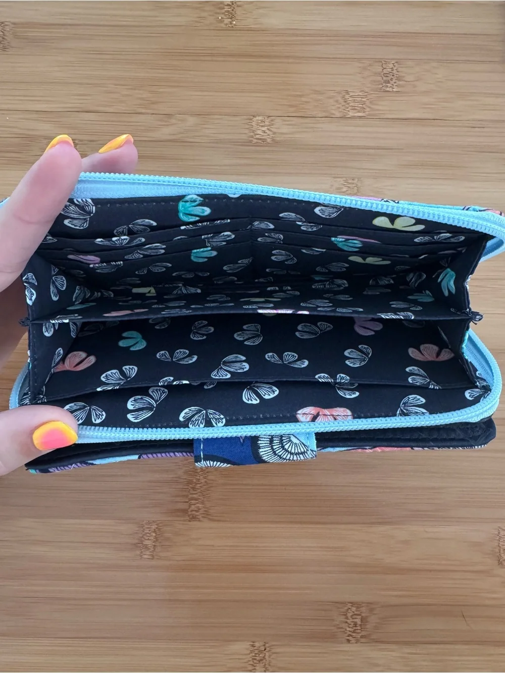 NWOT Vera Bradley RFID turnlock wallet in Butterfly By